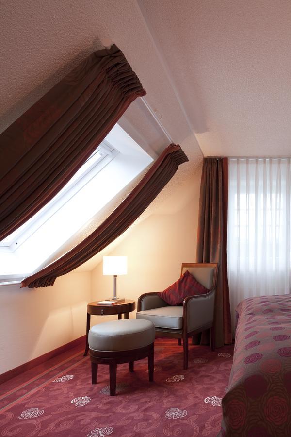 Zu Den Drei Linden Otel Wermelskirchen Oda fotoğraf